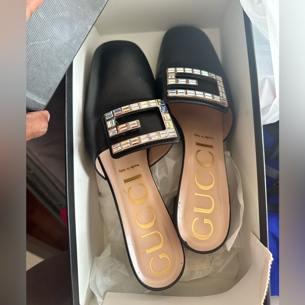 Sandals used